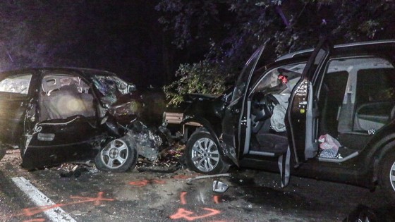 Egy nő a halálos áldozata a frontális ütközésnek