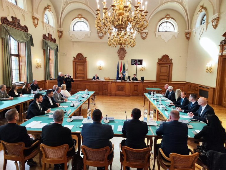 Megtartotta alakuló ülését a Baranya Vármegyei Önkormányzat közgyűlése