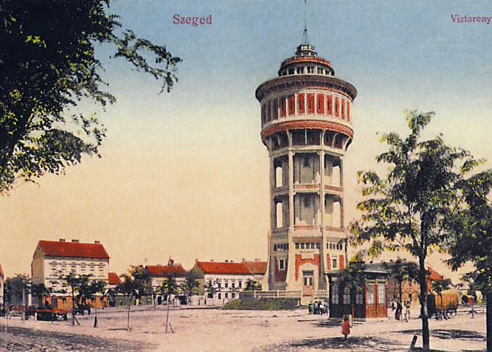 Fényfestéssel ünneplik a százhúsz éves szegedi Szent István téri víztornyot