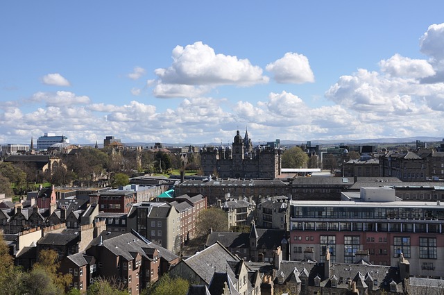 Törölték a világhírű edinburghi újévköszöntő utcabált a közelgő vihar miatt