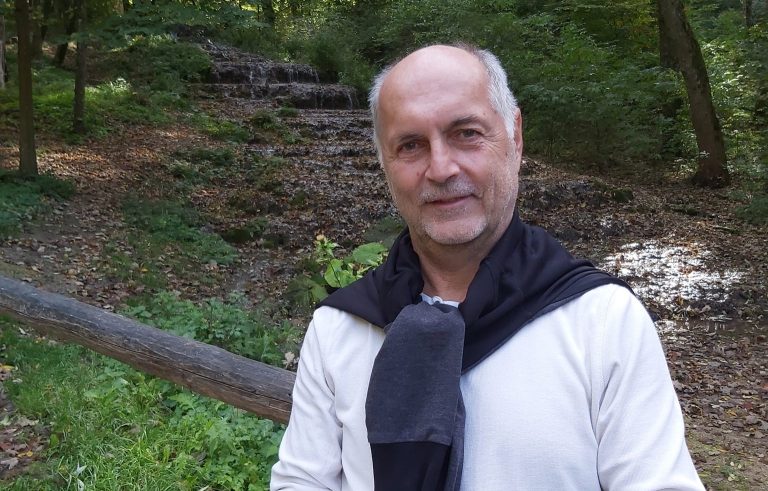 Elhunyt Lambert Gábor, a Magyar Biztosítók Szövetségének kommunikációs vezetője