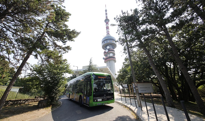 Vasárnaptól sztrájkolnak a pécsi buszsofőrök