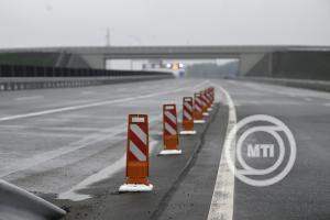 Újabb tízmilliós bírság a horrorkaravánokra