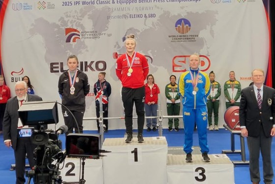 Egy aranyat, három ezüstöt és egy bronzot nyertek a magyarok a fekvenyomó-világbajnokságon