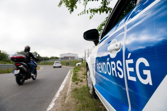 Tragikus hétfő délután: motoros vesztette életét