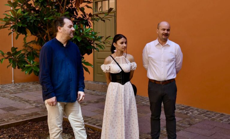 Több mint ezer diák kezd dolgozni Baranyában a nyári diákmunka programban