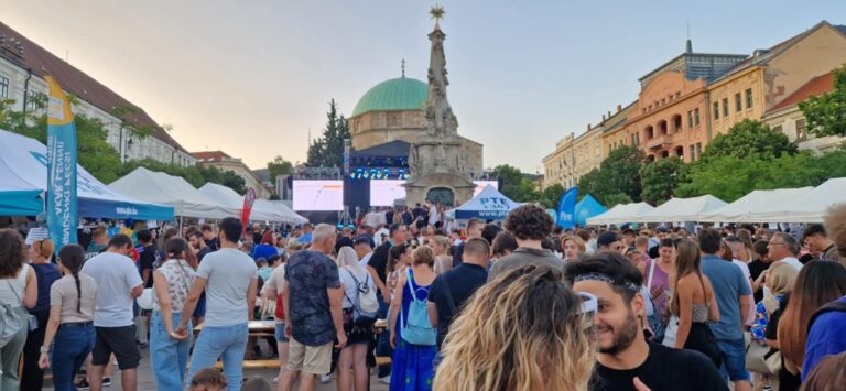 Közel 96 ezer diákot vettek fel az egyetemekre