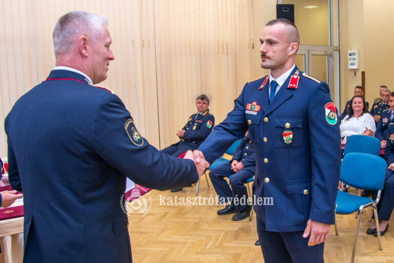 Baranyai tűzoltók kiemelkedő munkáját és sportteljesítményét ismerték el augusztus 20-án