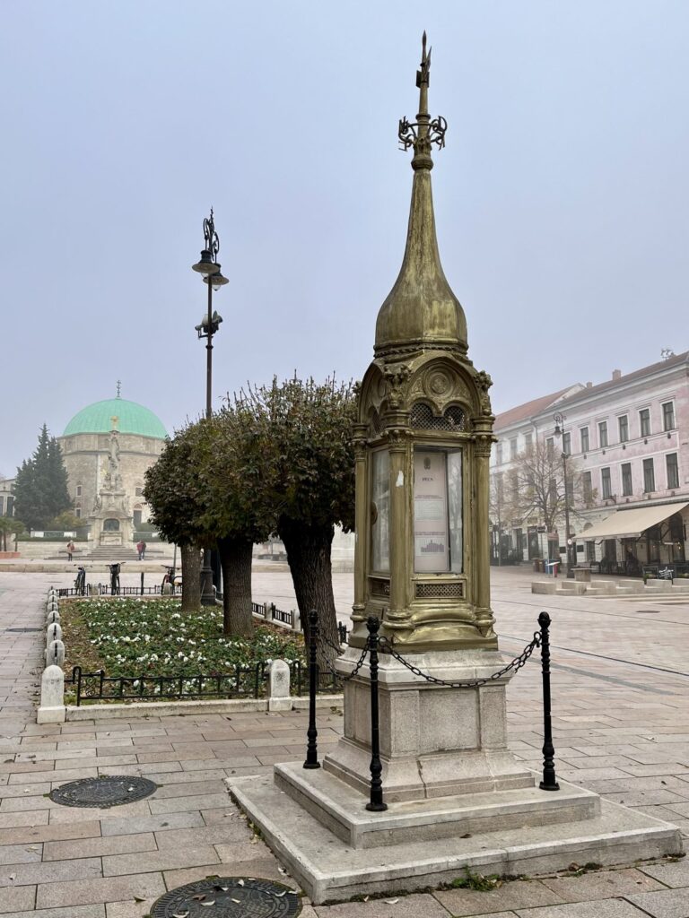 Újjászületik a Széchenyi téri meteorológiai pavilon – a múlt értéke, a jövő öröksége