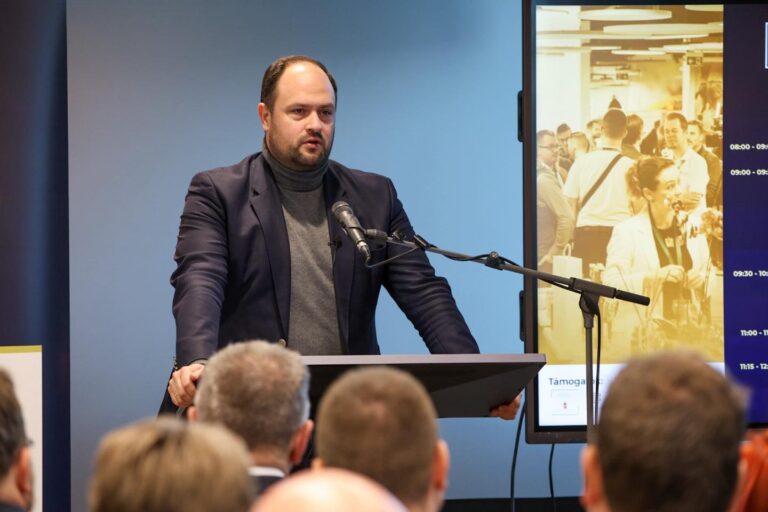 Nacsa Lőrinc: hétfőtől lehet jelentkezni a Kőrösi Csoma Sándor program új felhívására