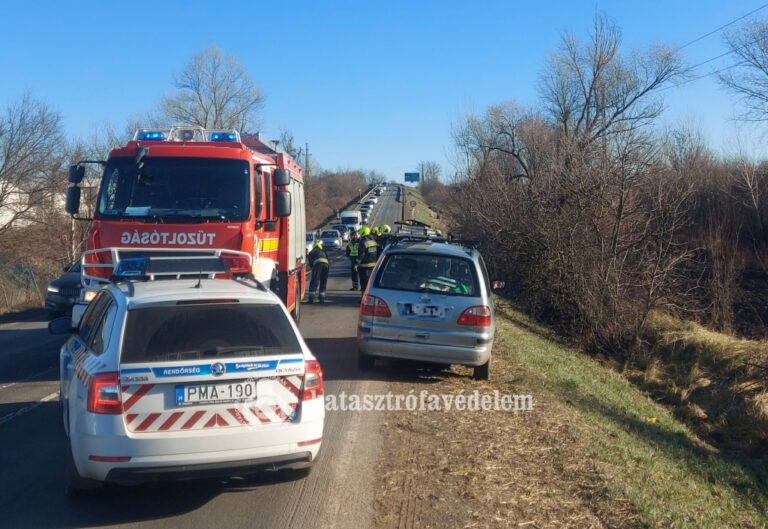 Tűzzel és balesetekkel indult a hét Baranyában