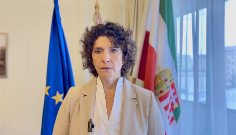 A DK kezdeményezi a parlament feloszlatását