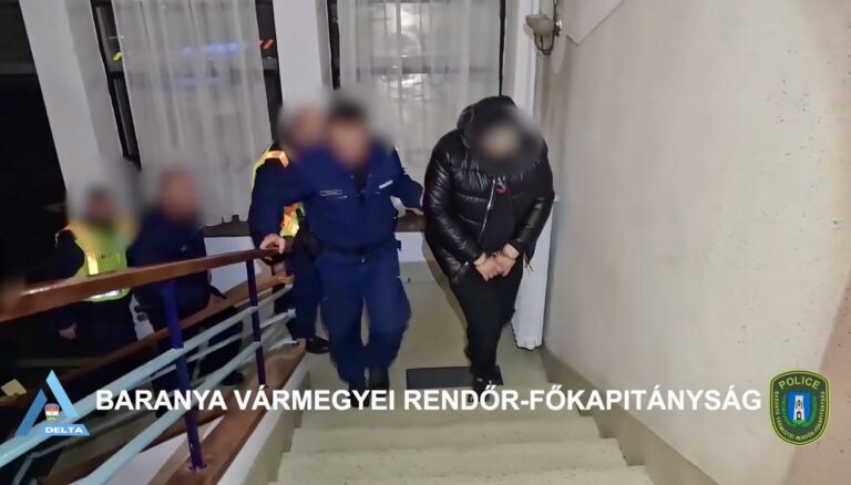 Menekültek a rendőrök elől, drogot dobtak ki az autóból – most letartóztatták a férfit