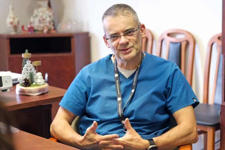 Új korszak a szívelégtelenség kezelésében: pécsi áttörés a pacemaker-terápiában
