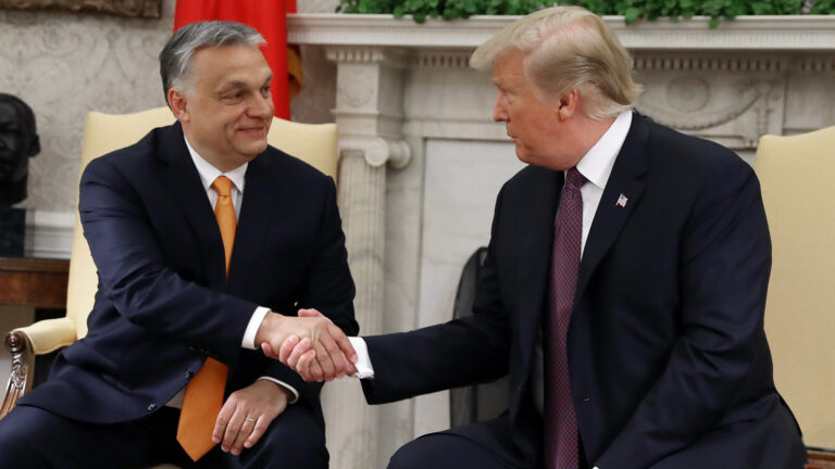 Donald Trump: Orbán Viktor példaként szolgál az egész világ számára