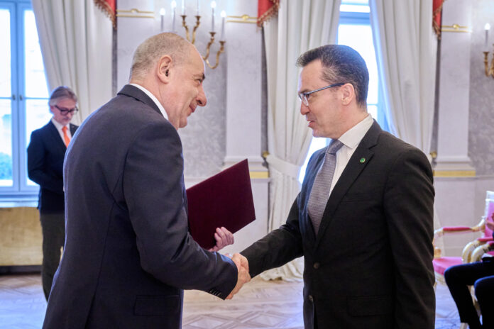 Sándor-palota – Dr. Sulyok Tamás köztársasági elnök