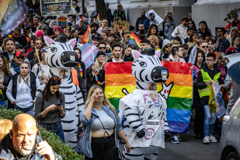 Vádat emeltek a 2025-ös Pécs Pride-on történt támadás ügyében