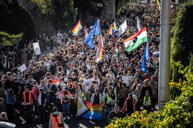 Vádat emeltek a Pécs Pride szervezője ellen – Karácsony Gergely is kiállt mellette