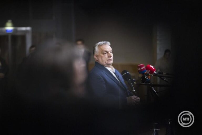 EU-csúcs: Orbán Viktor kemény álláspontot képvisel az ukrán hitel ügyében