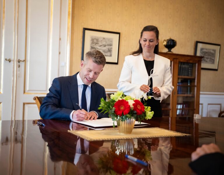 Négy év után megszűnt a háborús veszélyhelyzet Magyarországon