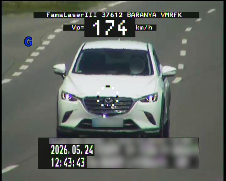 174 km/órával száguldott az 58-ason – súlyos bírság lett a vége