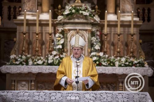 Pünkösd üzenete: szeretetet, békét és megbékélést sürgetett Erdő Péter és XIV. Leó pápa