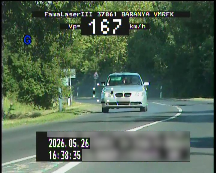 167 km/órával száguldott a 6-os úton – súlyos bírság lett a vége