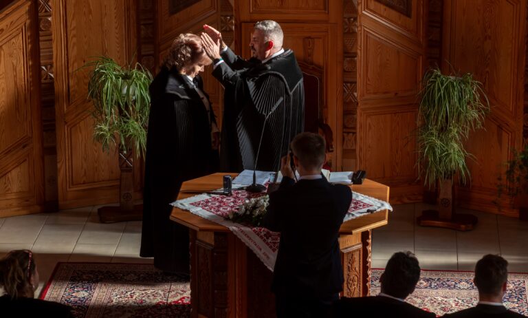 Új lelkipásztort iktattak be a hidasi református gyülekezetben